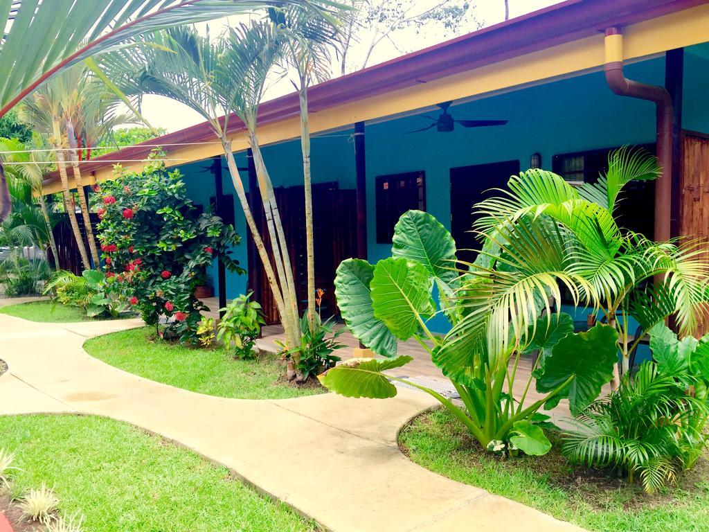 Cabinas D'Val Hotel Uvita Esterno foto